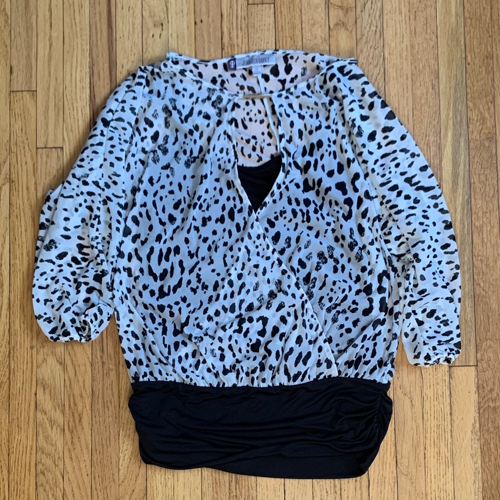 Jennifer Lopez Cheetah Print Sheer Loose Lined Blouse